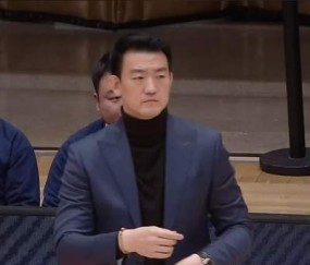 大乐透今日开奖-广厦输球仍第1，广东追平豪门，山东逼近前4，辽宁第13，黑马陨落