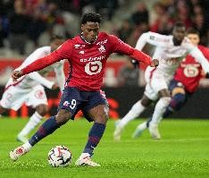 意媒：利物浦、阿森纳、切尔西和曼联在追戴维，国米尤文机会不大