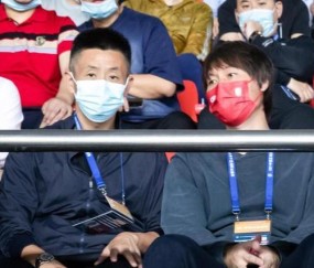 大乐透综合走势图-国足教练组兵分两路考察中超 40强赛名单增至60人
